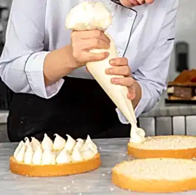 Kendi Kurabiye & Petifür Tabağını Seç