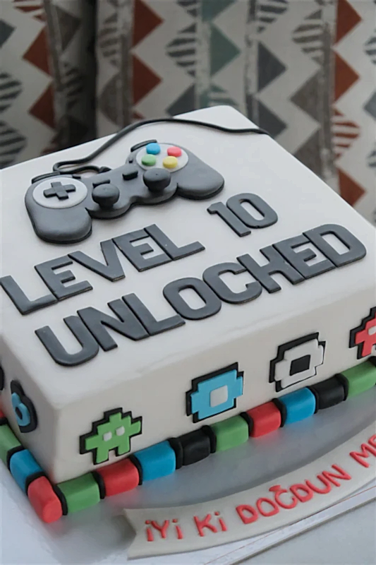 Butik kare - Dörtgen Oyun Konsolu Şeker Hamurlu