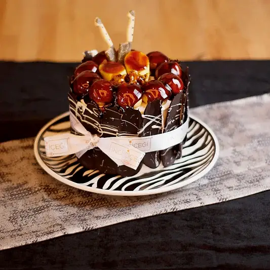 4-6 Kiilik Siyah Nci Pasta