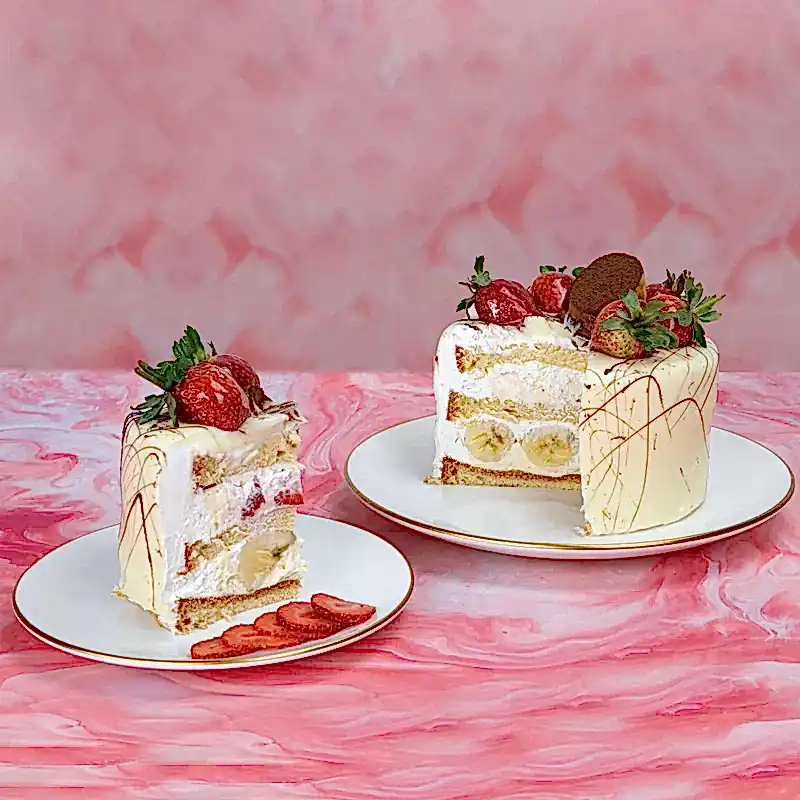 7-8 Kiilik Muz&Çilek Pasta Meyve