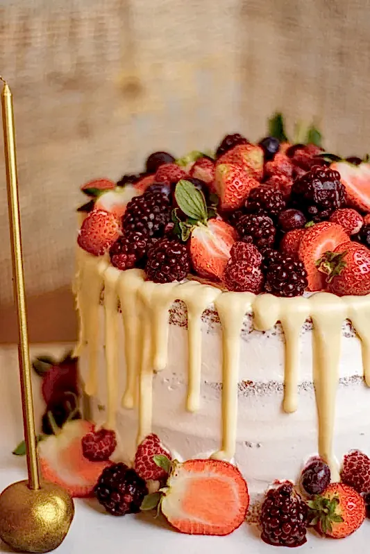 Butik Naked Orman Meyveli Pasta