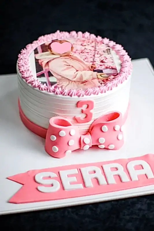 Butik Resimli Fiyonklu Pasta